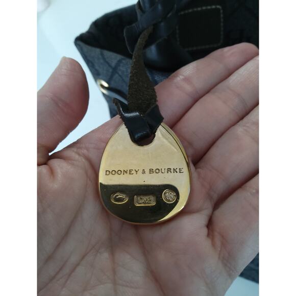 Vintage Dooney& Bourke blk & gray signature shoulder bag old money Regencycore - Picture 5 of 12